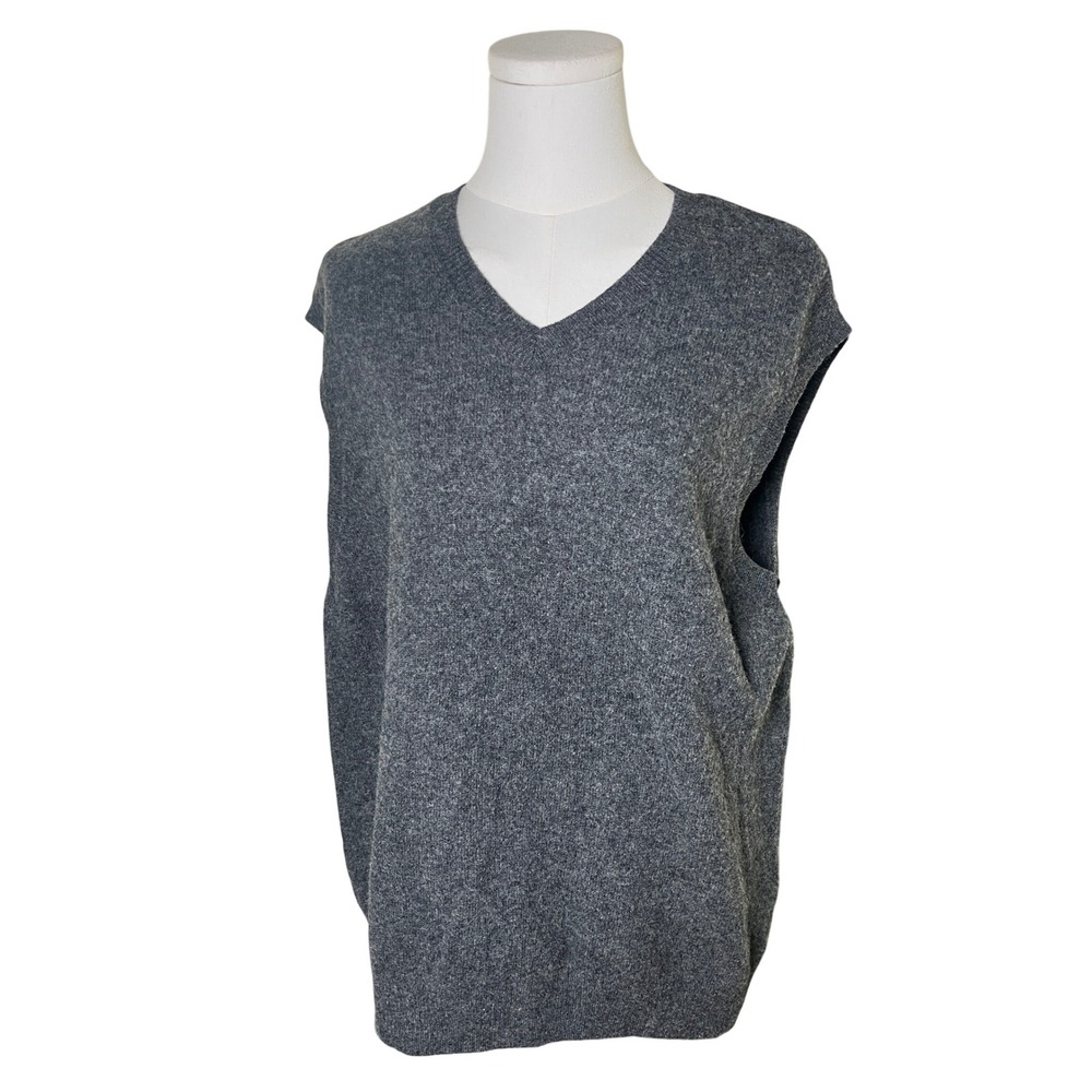Quiet Luxury Gray Lambswool Sweater‎ Vest V Neck Club Room XXL
